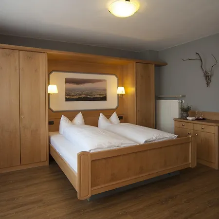 Alpenlodge Szálloda 3*